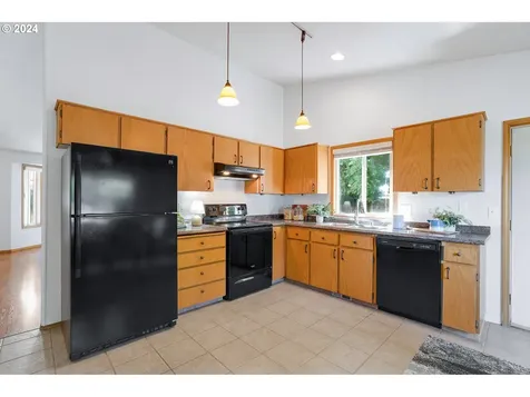 9313 Ne 82nd Circle Vancouver WA 98662