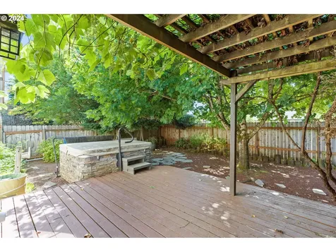 9313 Ne 82nd Circle Vancouver WA 98662