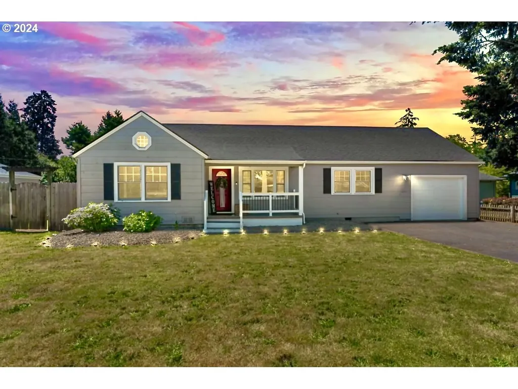 2070 Fairway Loop Eugene OR 97401