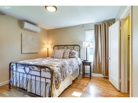 2070 Fairway Loop Eugene OR 97401