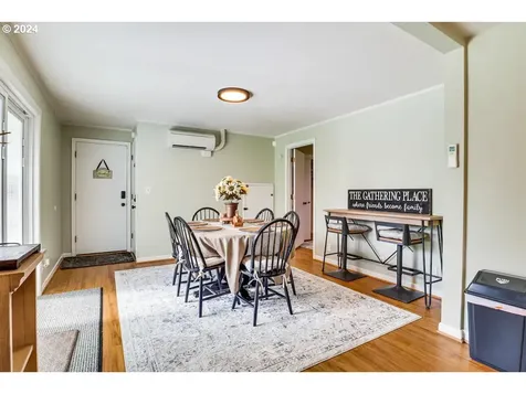 2070 Fairway Loop Eugene OR 97401