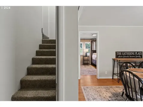 2070 Fairway Loop Eugene OR 97401