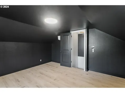 2070 Fairway Loop Eugene OR 97401