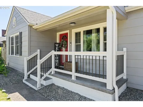 2070 Fairway Loop Eugene OR 97401