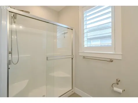 13105 NE 60th Avenue Vancouver WA 98686