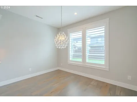 13105 NE 60th Avenue Vancouver WA 98686