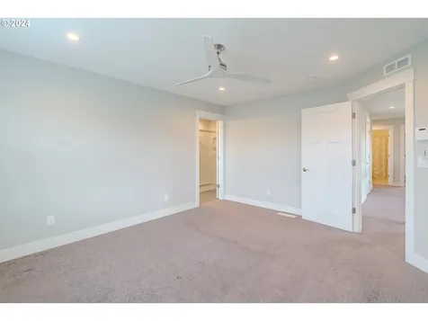 13105 NE 60th Avenue Vancouver WA 98686