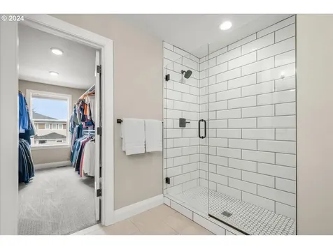 640 N Kemper Loop Ridgefield WA 98642
