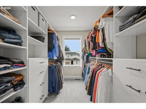 640 N Kemper Loop Ridgefield WA 98642
