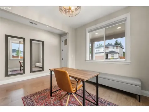 640 N Kemper Loop Ridgefield WA 98642