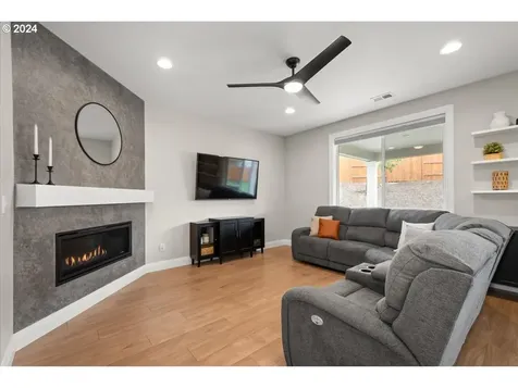 640 N Kemper Loop Ridgefield WA 98642