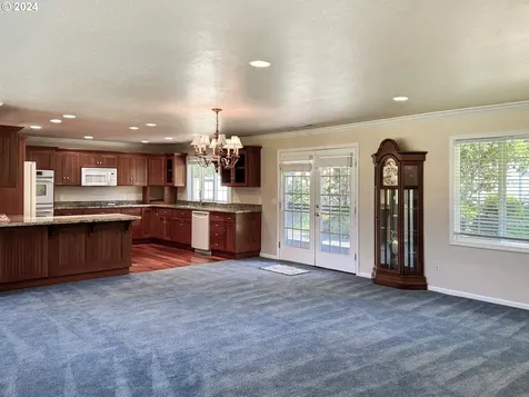149 Julia Way Brookings OR 97415