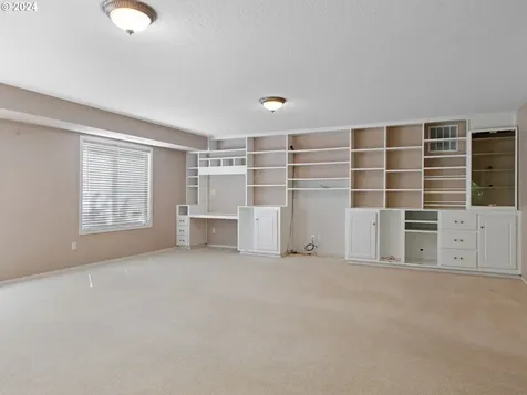 10855 Sw Falcon Court Beaverton OR 97007