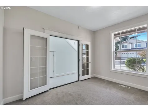 20067 Ne Hoyt Street Portland OR 97230