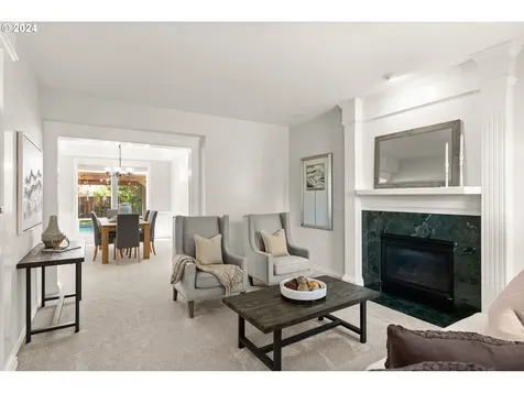 4423 Nw Silverleaf Drive Portland OR 97229