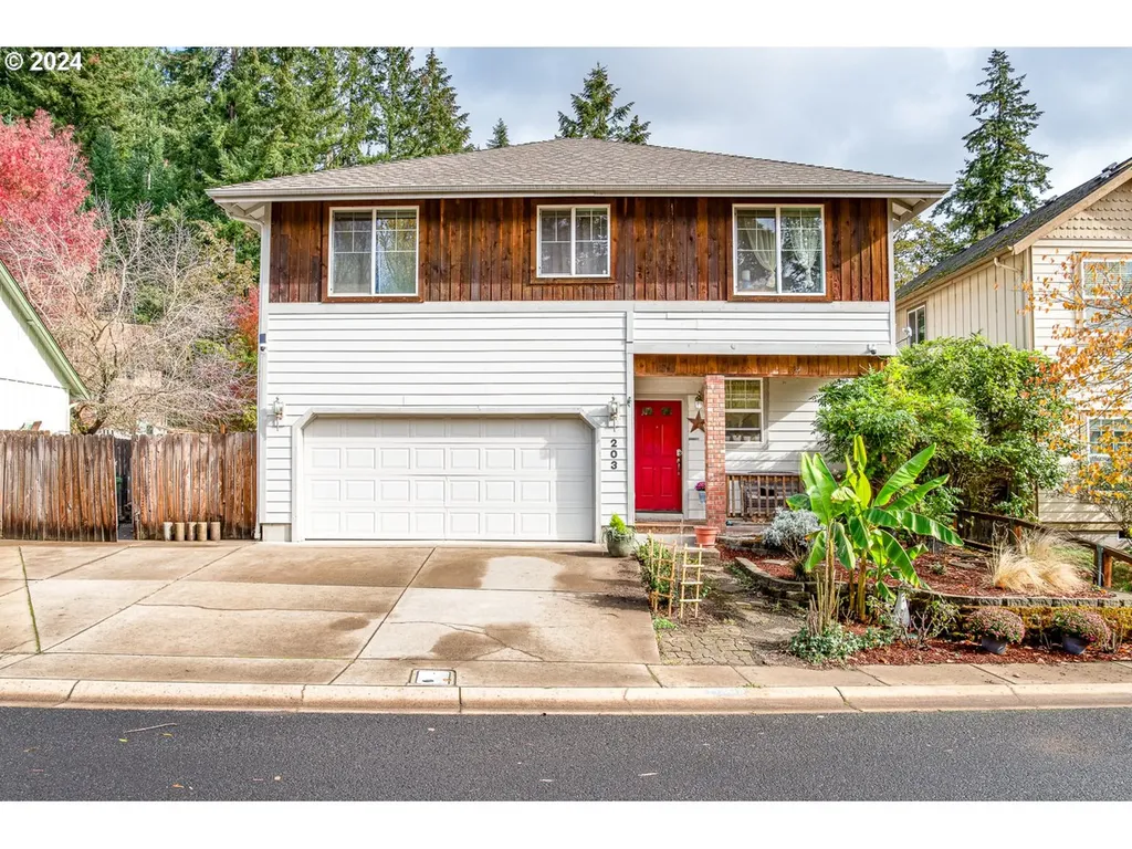 203 Pond Turtle Way Cottage Grove OR 97424