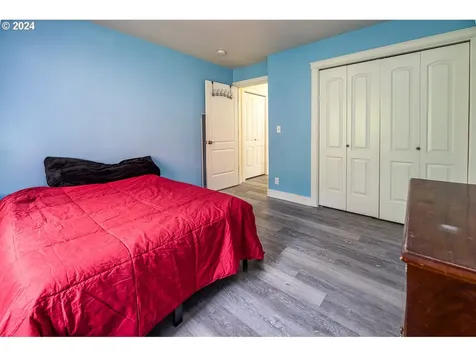 203 Pond Turtle Way Cottage Grove OR 97424