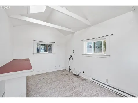 1970 E 17th Avenue Eugene OR 97403