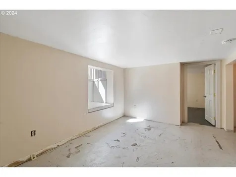 1970 E 17th Avenue Eugene OR 97403