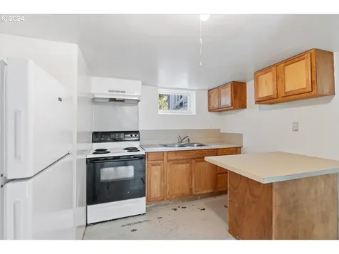 1970 E 17th Avenue Eugene OR 97403
