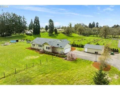 22990 Ne Highway 240 Newberg OR 97132