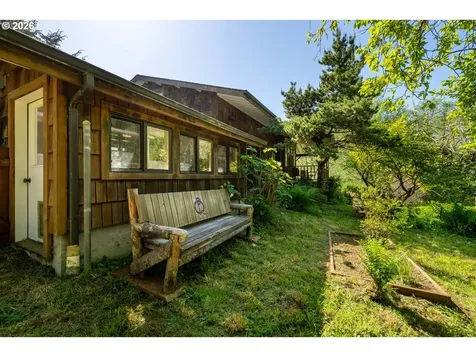 47405 Highway 101 S Neskowin OR 97149
