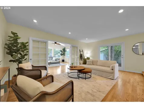 2498 Blackburn Street Eugene OR 97405