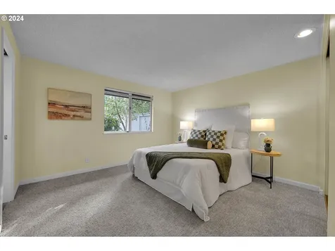 2498 Blackburn Street Eugene OR 97405