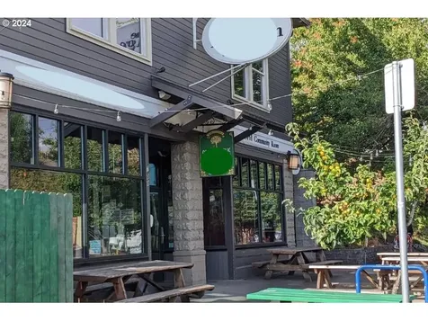 1074 NE Madrona Street Portland OR 97211
