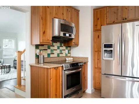 3011 Se 52nd Avenue Portland OR 97206