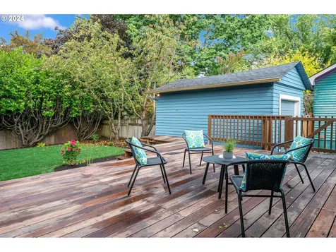 3011 Se 52nd Avenue Portland OR 97206