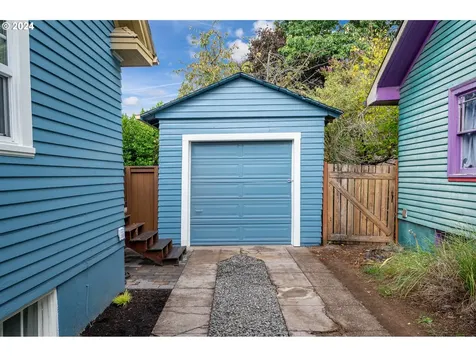 3011 Se 52nd Avenue Portland OR 97206
