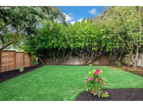 3011 Se 52nd Avenue Portland OR 97206