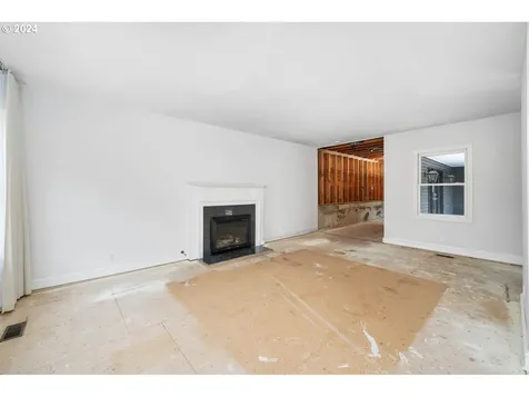 3916 SW Council Crest Drive Portland OR 97239