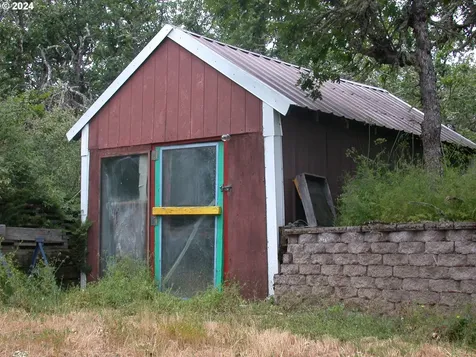 6575 Martin Road The Dalles OR 97058