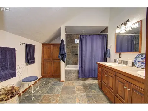 14009 NE 6th Street Vancouver WA 98684