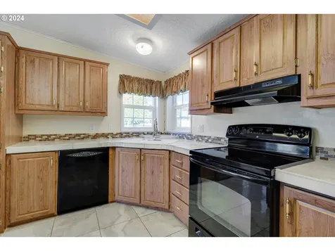 1311 Settlers Loop Forest Grove OR 97116