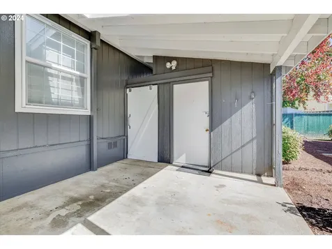 1311 Settlers Loop Forest Grove OR 97116