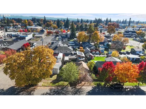 425 NW 3rd Avenue Canby OR 97013