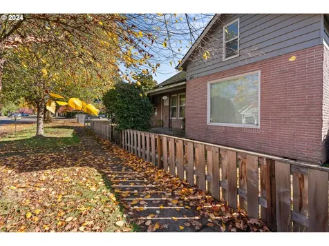 425 NW 3rd Avenue Canby OR 97013