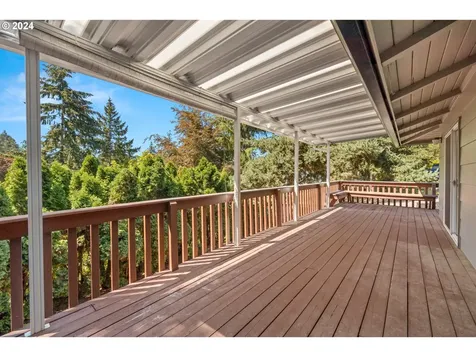 16904 Greentree Avenue Lake Oswego OR 97034