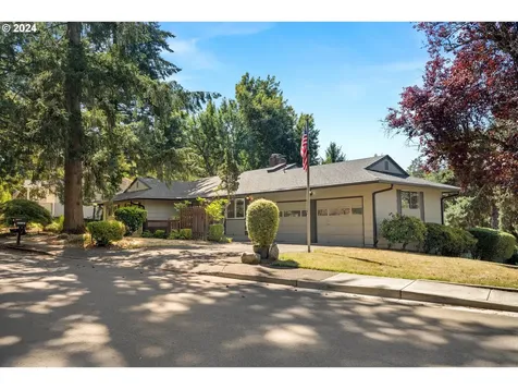 16904 Greentree Avenue Lake Oswego OR 97034