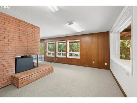 16904 Greentree Avenue Lake Oswego OR 97034