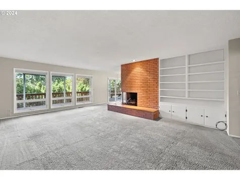 16904 Greentree Avenue Lake Oswego OR 97034