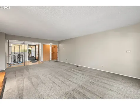 16904 Greentree Avenue Lake Oswego OR 97034