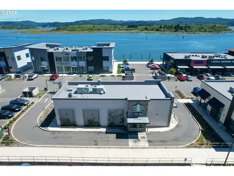 1270 N Bayshore Drive Coos Bay OR 97420