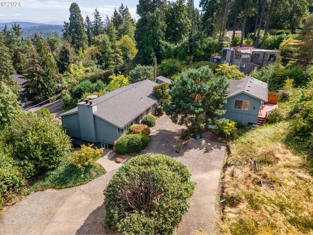 1873 S Palatine Hill Road Portland OR 97219