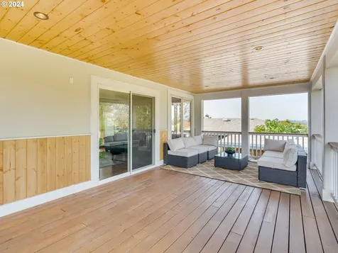 3140 NE 145th Avenue Portland OR 97230