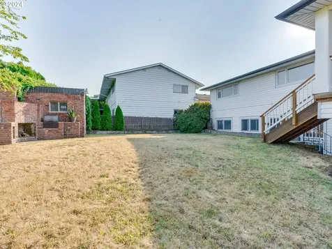 3140 NE 145th Avenue Portland OR 97230