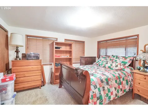 87041 Greenridge Drive Veneta OR 97487